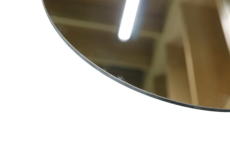 Oval tempered mirror